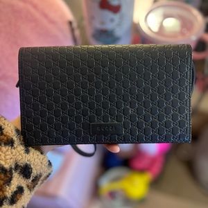 GUCCI Microguccissima Crossbody Wallet